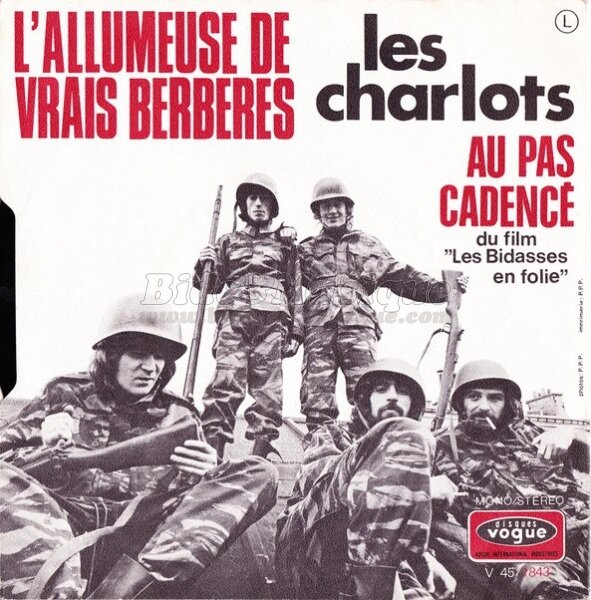 Les Charlots - Au pas cadencé