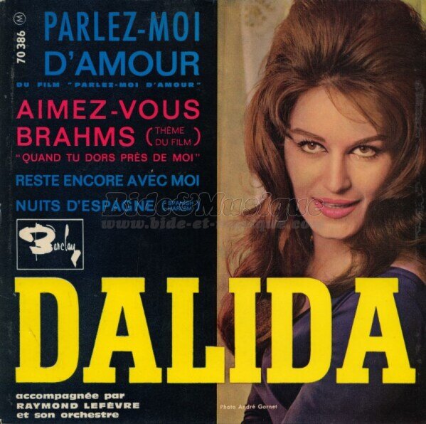 Dalida - Quand tu dors près de moi